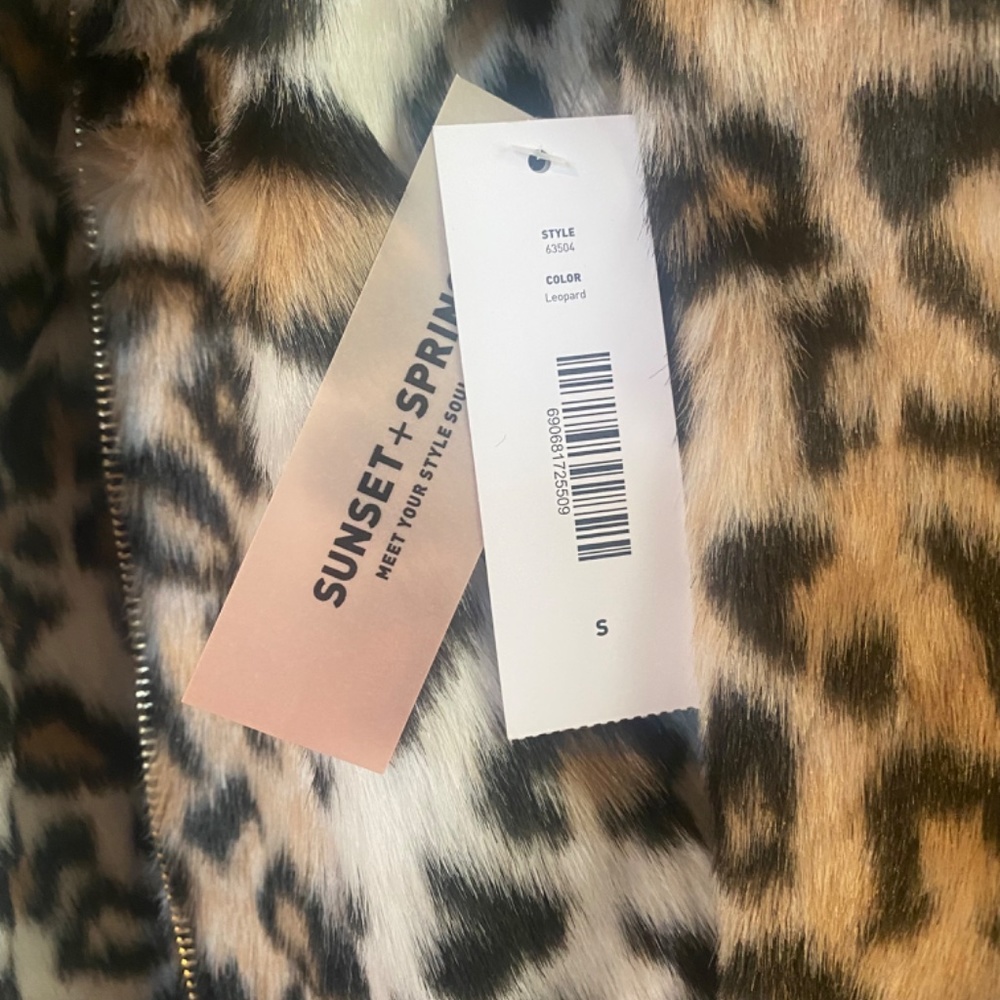 NWT Faux Fur Moto Jacket - Picture 3 of 5